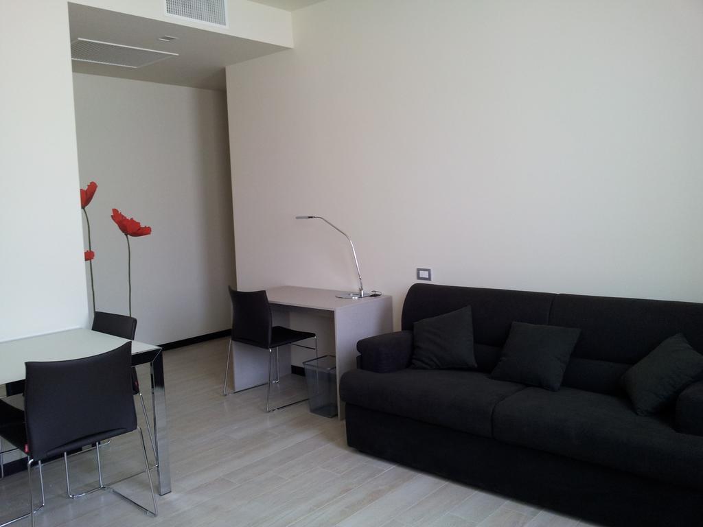 Residenza Porta Volta Aparthotel Milan Room photo